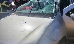Diyarbakır'da otomobil takla attı: 3 yaralı