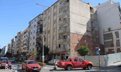 Efeler'de doğal gaz kaçağı paniği, 6 katlı bina tahliye edildi