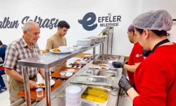 Efeler'de Kent Lokantası vatandaşın sofrasına destek oluyor