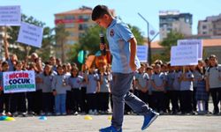 Elazığ'da öğrenciler Gazzeli akranları için bir araya geldi