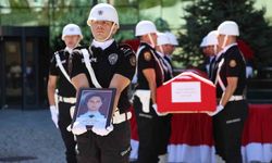 Elazığ'da trafik kazasında hayatını kaybeden polis, memleketine uğurlandı