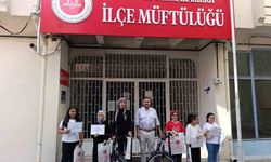 Emirdağ'da 'Camiler Arası Bilgi Yarışması'nda dereceye giren öğrenciler ödüllendirildi