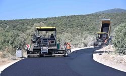 Erdemli'de grup yolları yenilendi