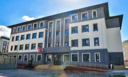 Esenyurt'ta eğitime yeni yatırım: Akçaburgaz'da 16 derslikli okul eğitime başladı