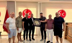 Esnaflar, MHP Kuşadası İlçe Başkanı Taşdemir ile görüştü