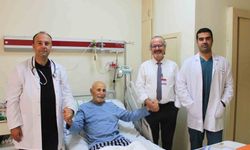 GAÜN Hastanesi'nde 83 yaşındaki hastaya zorlu aort ameliyatı