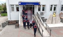 Güven kazanıp milyonluk alışveriş yaptılar, ödemeleri yapmayınca yakalandılar