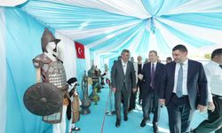 Hollywood'un çarıklarından Anadolu'nun bakırına uzanan el sanatları Pendik'te sergileniyor