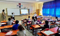 Kaymakam Sözen, Yazıkent'te öğrencilerle bir araya geldi