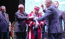 KAYSO'nun Yılın Ahisi Mustafa Suat Köylüoğlu haftan giydi