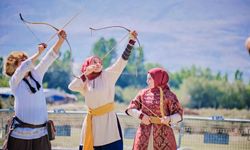 Kemankeşler Erzincan'da zirve için oklarını yarıştırdı