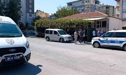 Kıraathane çalışanı husumetlisini tüfekle vurdu