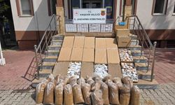 Kırşehir'de 851 bin lira değerinde kaçak makaron ve dolum makinesi ele geçirildi