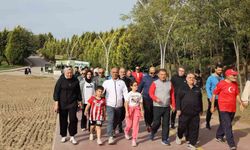 Körfez sahilinde sağlık için 10 kilometrelik yürüyüş gerçekleştirildi