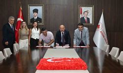 Kuşadası'na yeni anaokulu için imzalar atıldı