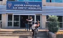 Manisa'da dolandırdılar, Konya'da altınlarla yakalandılar