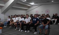 Menteşe'de boks antrenörlük kursunun ilk adımı atıldı