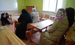 Önce öğrendiler sonra çevrelerine anlatacaklar: Demirözü'nde vatandaşlara afet ve çevre bilgilendirmesi