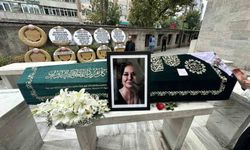 Oyuncu Gülsen Tuncer son yolculuğuna uğurlanıyor