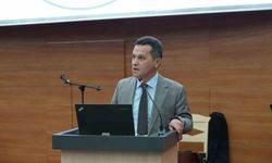 Rektör Ahmet Hamdi Topal: 'Yapay zekanın, veri biliminin ve en ileri teknolojilerin mimarları sizler olacaksınız'
