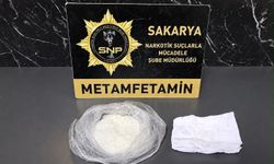 Sakarya'da uyuşturucu operasyonu: 2 şüpheliden biri tutuklandı