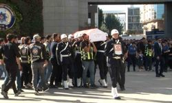 Şehit polisi son yolculuğuna meslektaşları uğurladı