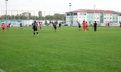 Sivas'ta Filistinli öğrencilerle dostluk maçı