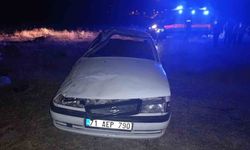 Takla atan otomobil hurdaya döndü: Yolcu öldü, sürücü tutuklandı