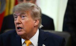 Trump: 'Çöküşün eşiğinde olan İran, acilen ve her ne pahasına olursa olsun bir anlaşma yapmak istiyor'