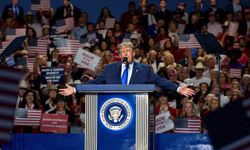 Trump'tan ABD'li seçmenlere 5 bin dolar ödeme vaadi