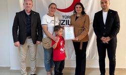 Tunceli'de kan bağışçılarına madalya takdim edildi