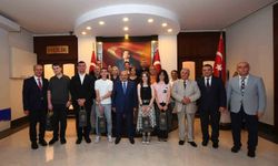 Vali İsmail Ustaoğlu LGS ve YKS şampiyonlarını tebrik etti