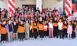 Van'da 274 bin 685 öğrenci ders başı yaptı