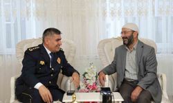 'Vatandaşlarımızla iletişimimizi daima karşılıklı güven ve saygı üzerine kuracağız'