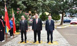 Vezirköprü'de İlköğretim Haftası kutlandı