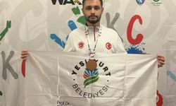 Yeşilyurt Belediyesporlu Ömer Faruk Yılmaz dünya üçüncüsü oldu