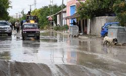 Yozgat'ta iki saatlik sağanak sele dönüştü: Evler, bahçeler ve tarım arazileri zarar gördü
