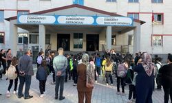 Yüksekova'da 30 bin öğrenci ders başı yaptı