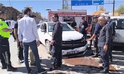 Yüksekova'da trafik kazası: 2 yaralı