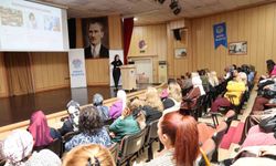 Akdenizli kadınlara meme kanseri konusunda bilgilendirme semineri düzenlendi