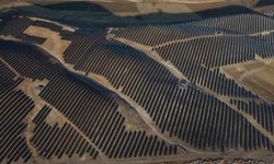 Aksa Enerji, Kırşehir Alıç Depolamalı GES'te ticari üretim başladı