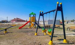 Aksaray'da 13 köye oyun grubu ve sosyal donatı malzemesi