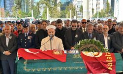 'Altın Çocuk' Göksel Arsoy son yolculuğuna uğurlandı