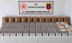 Antalya'da 1 ton kaçak tütün ile 10 bin makaron ele geçirildi