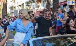 Antalya'da ünlü sanatçılara sevgi seli