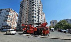 Apartmanda yangın paniği: 1 kişi dumandan etkilendi