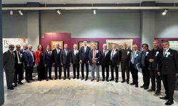 Asker ressamlar sergisinde iki kuşak buluştu