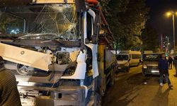 Avcılar'da el freni çekilmeyen beton pompası dehşet saçtı: 7 araç hasar aldı