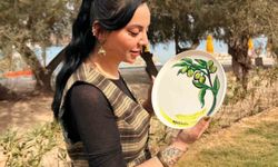 Ayvalık'ta zeytin sanatla buluştu