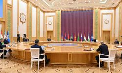Azerbaycan Cumhurbaşkanı Aliyev: 'Orta vadede hedefimiz, Azerbaycan'dan geçen yük taşımacılığını her bir yönde 15 milyon tona çıkarmaktır'
